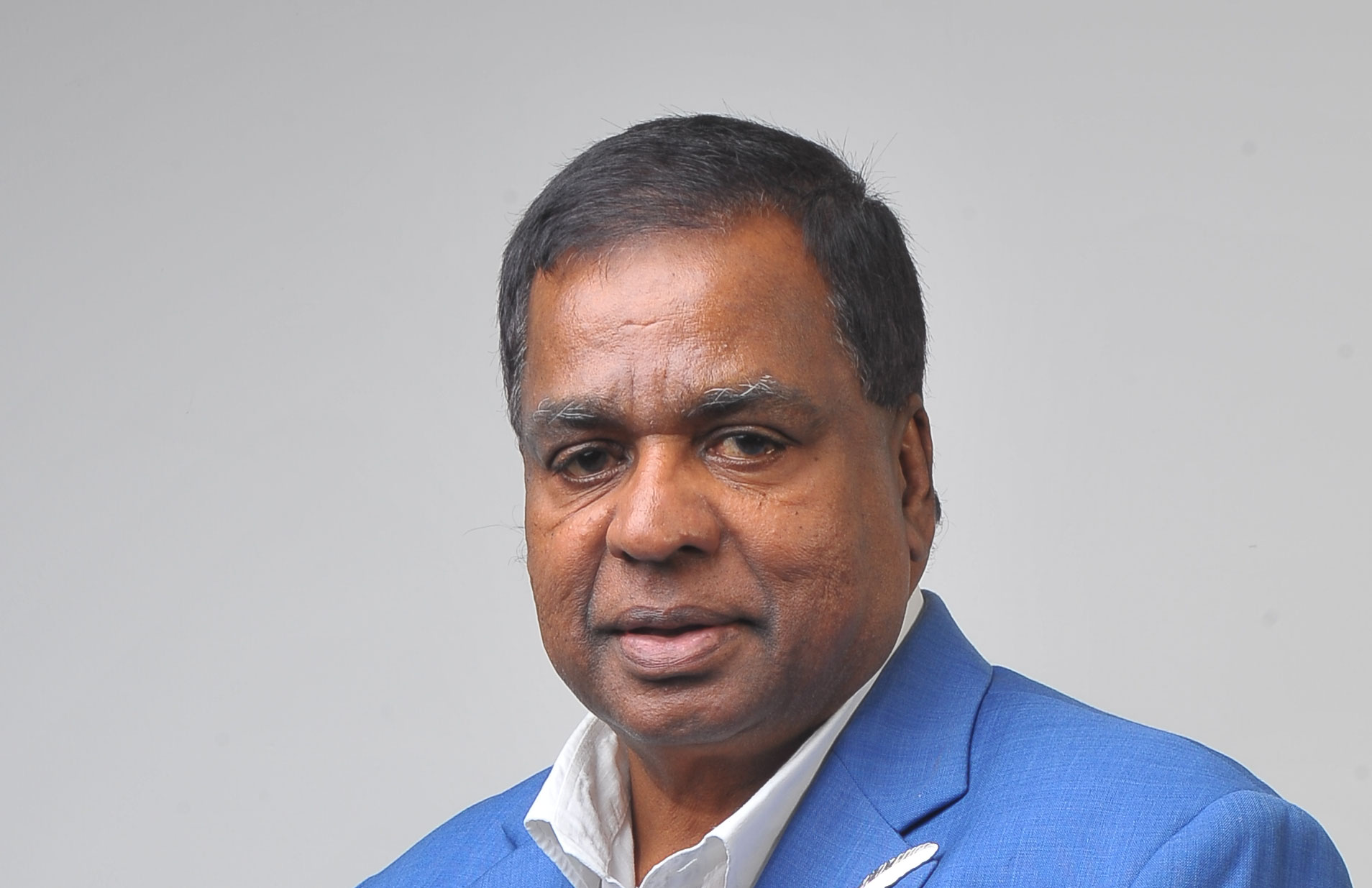 v subramaniam