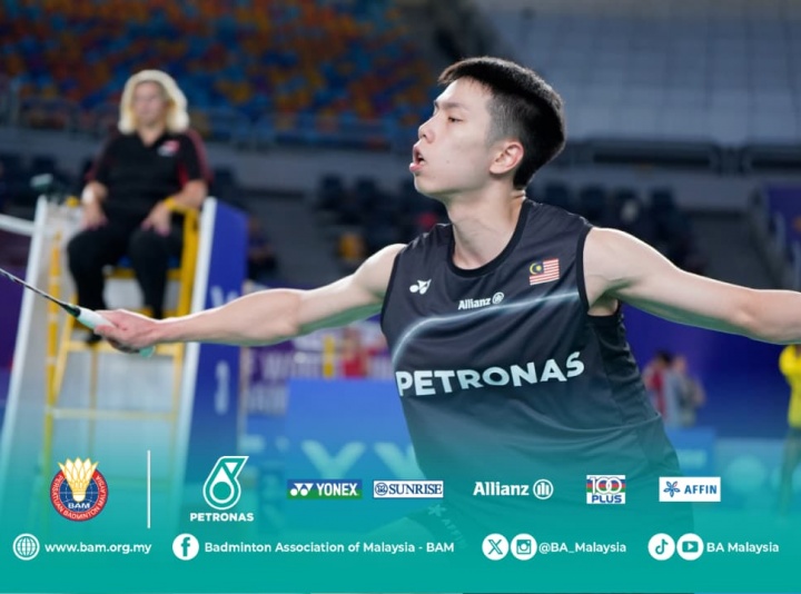 Captain Kong Wei Xiang leads Malaysia to a winning start as the first men's singles in first round.