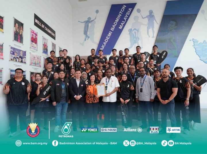Young Olympic Ambassadors Visit PETRONAS Akademi Badminton Malaysia for 27th NOA Session